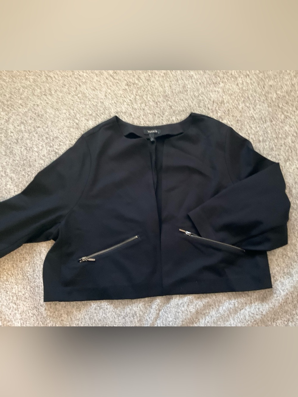 Torrid Ponte Black Crop collarless Jacket Zip Pockets 2XL Cropped Open Blazer